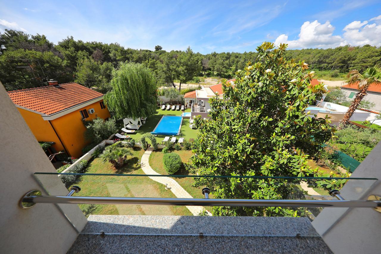 Apartments Mirakul Задар Екстер'єр фото