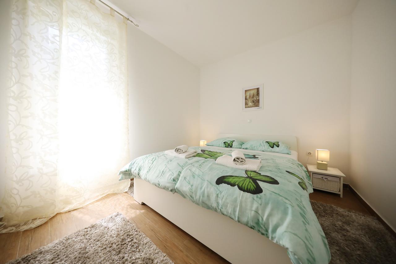 Apartments Mirakul Задар Екстер'єр фото