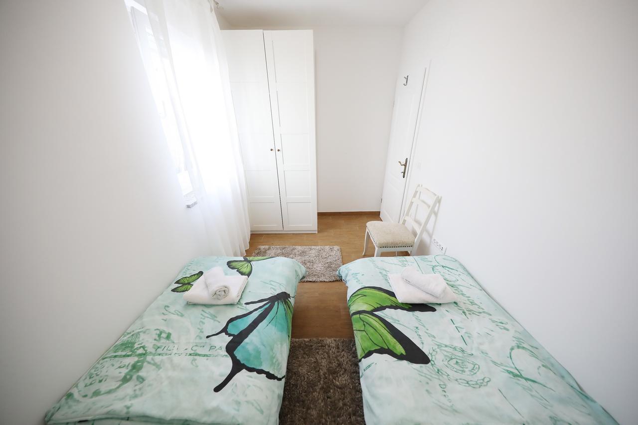 Apartments Mirakul Задар Екстер'єр фото
